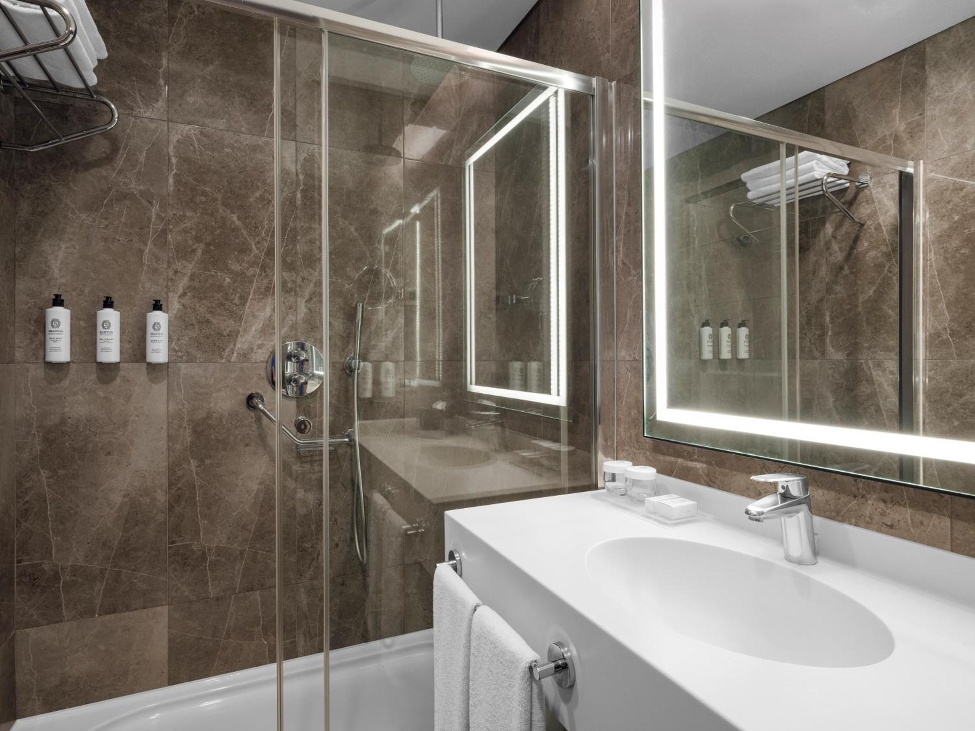 Selectum City Atasehir Istanboel Buitenkant foto